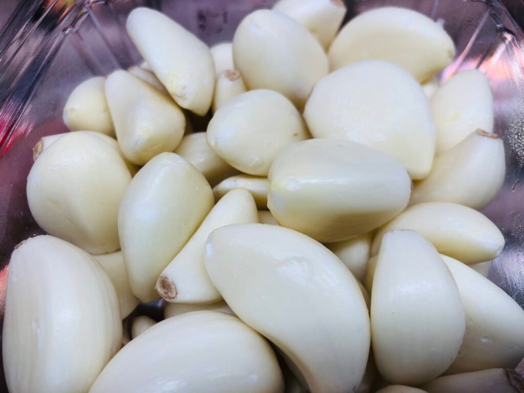 What Are The Uses Of Garlic In Our Body